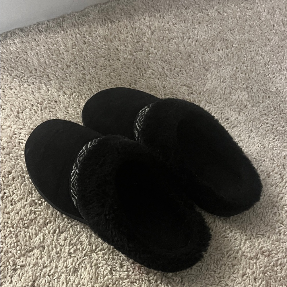 Zara Black Plush Slippers